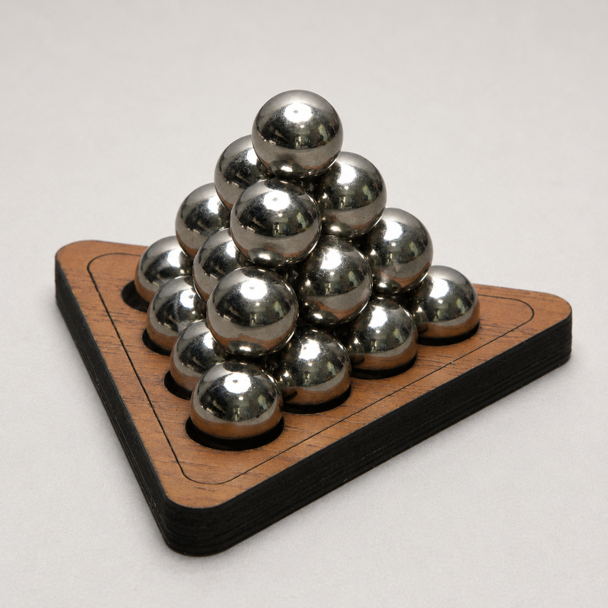 Kugelpyramide – Advanced Stacking Puzzle by Siebenstein-Spiele