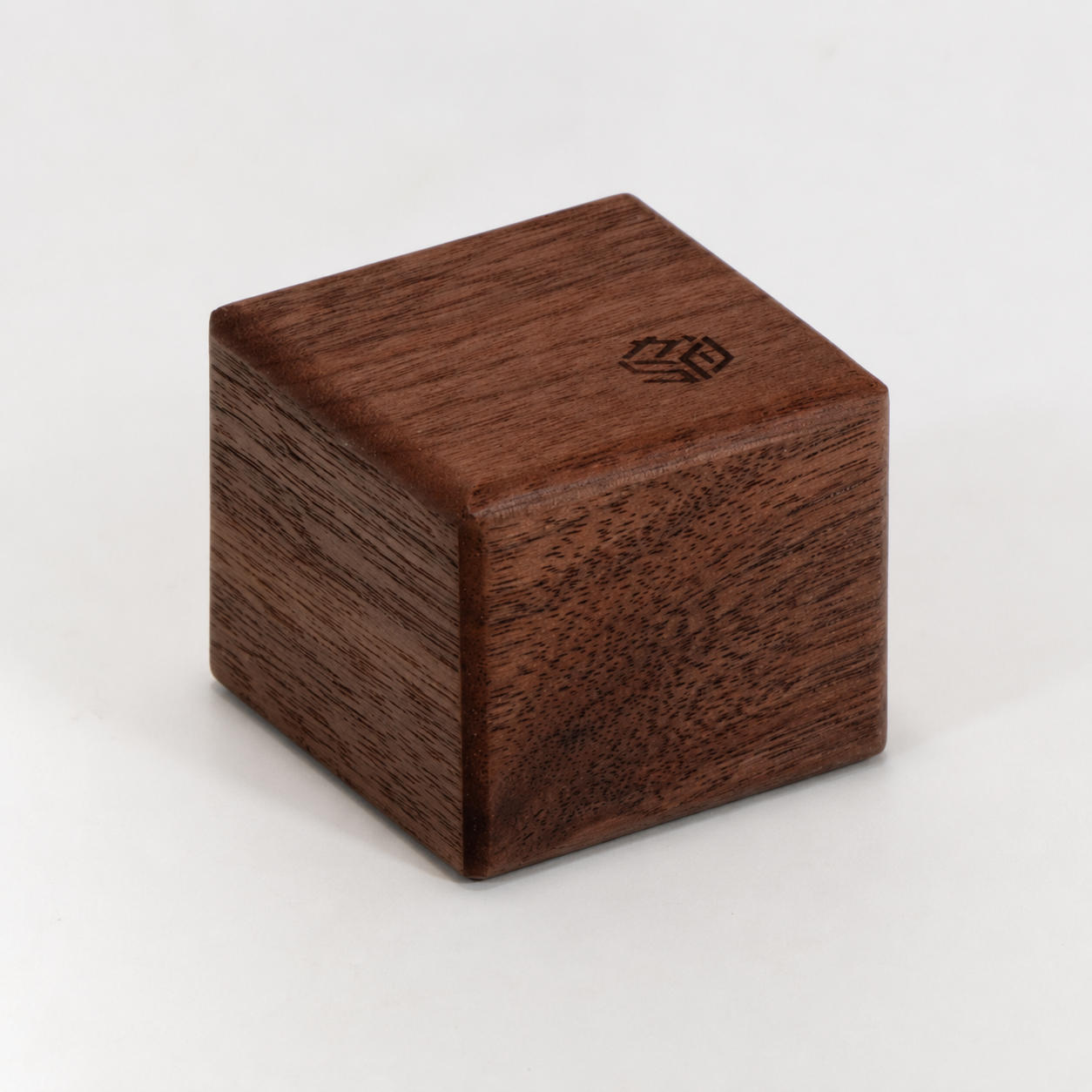 Karakuri Small Box #6 – Intermediate Puzzle Box by Karakuri Creation Group
