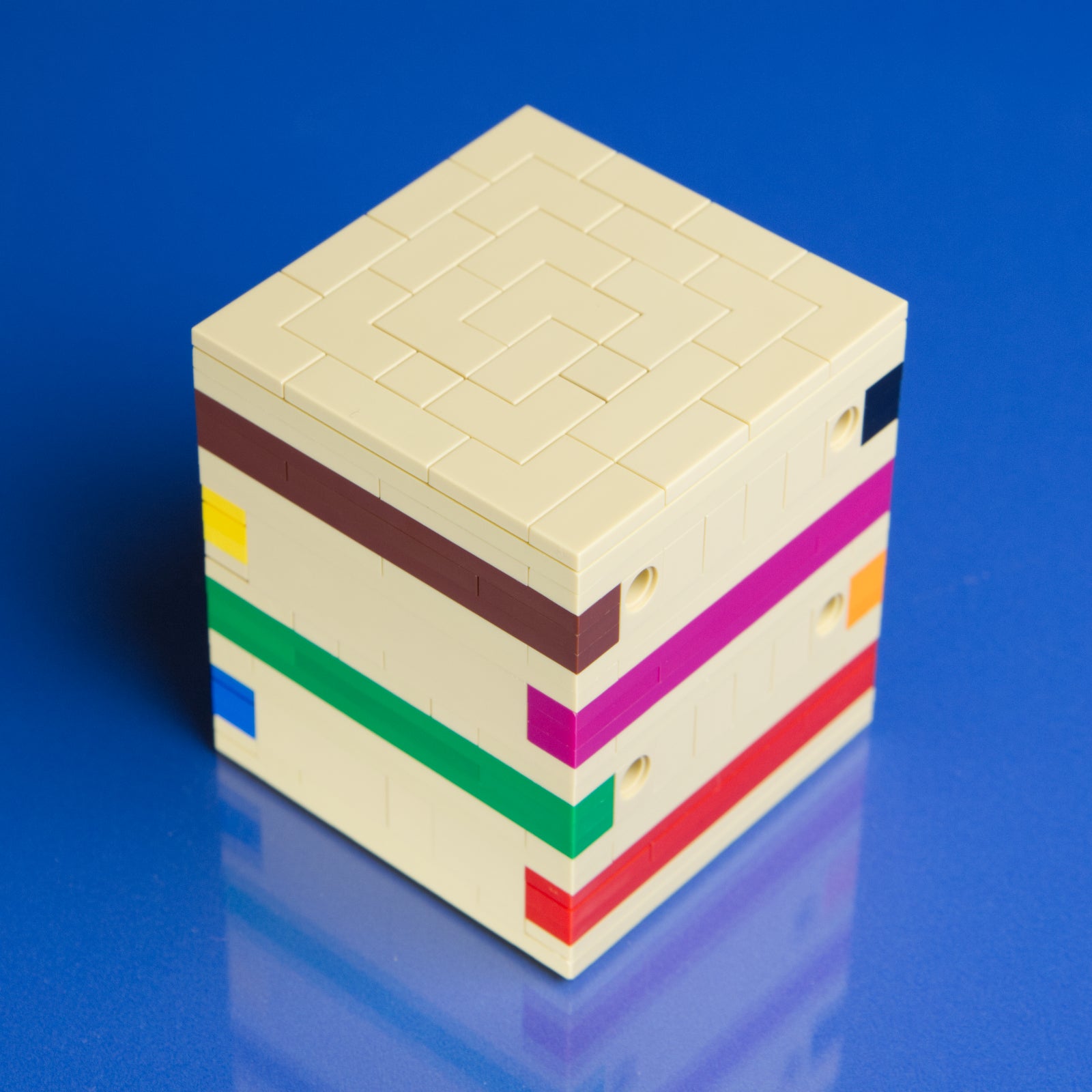 Crayon Box - Level 5 - 3 Steps - LegoNerdPuzzles - Andrew Parr