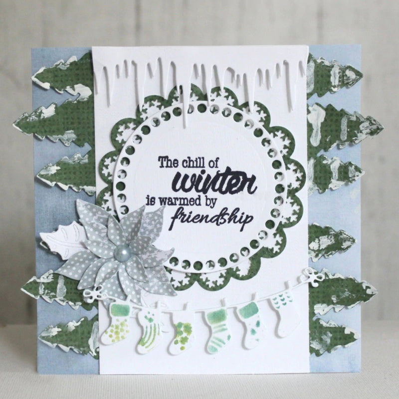 Snowflakes Scallop Circle Tag w Corner Cutting & Embossing Dies