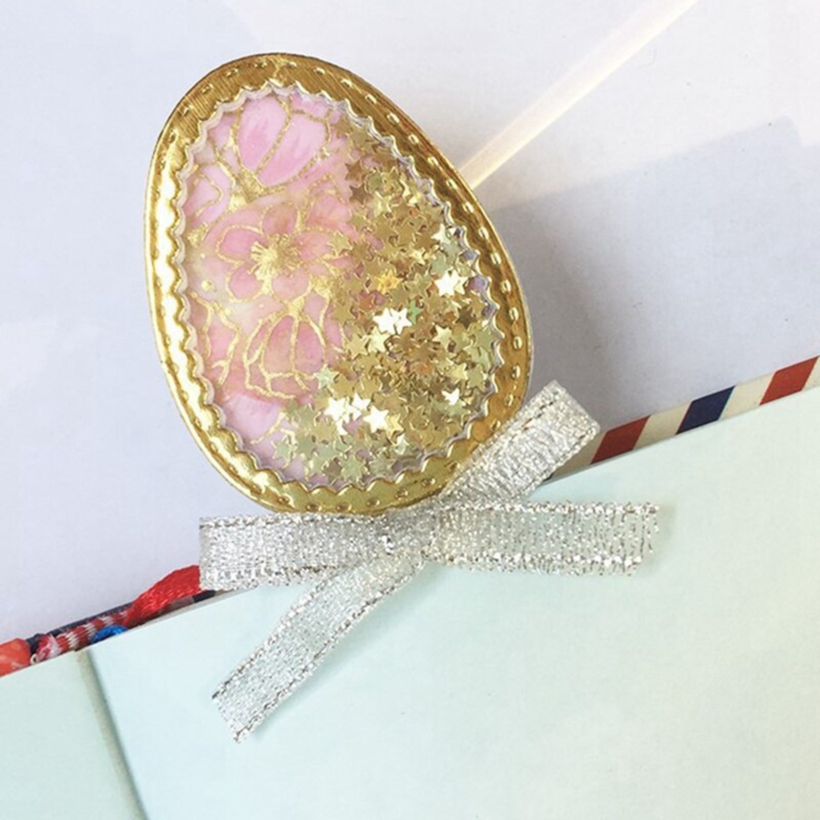 Stitched Easter Egg / Balloon Shaker w Bunny Cutting Dies