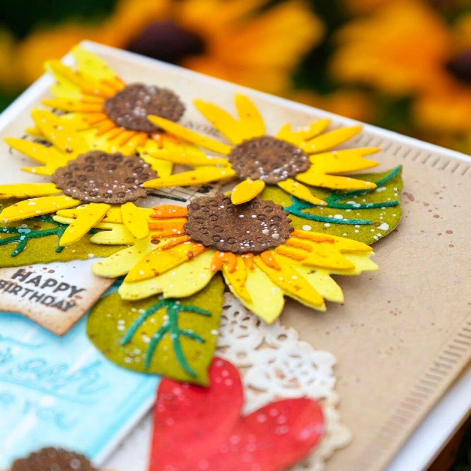 Build a Bunch of Daisies w Leaves Cutting & Embossing Dies
