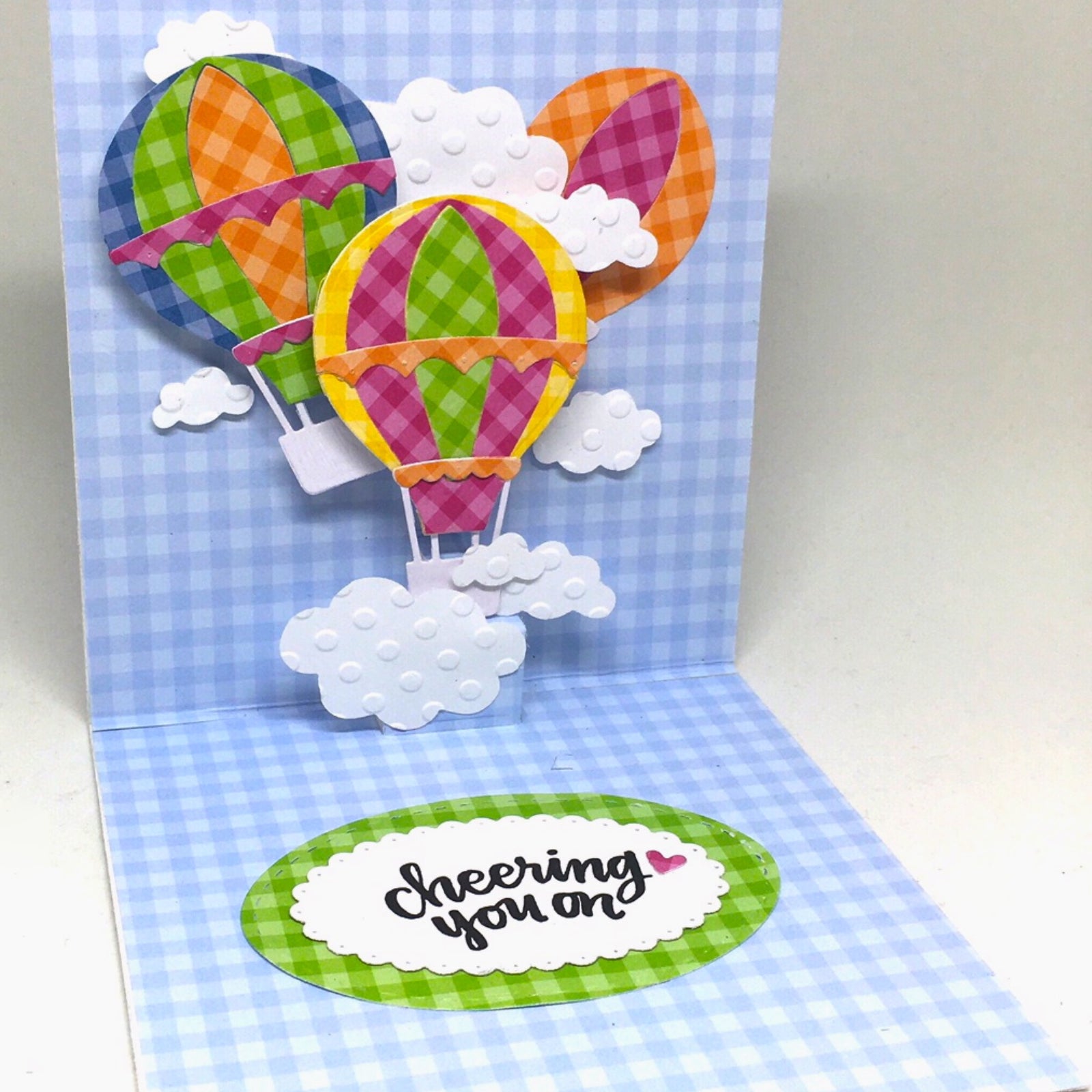 Pop Up Hot Air Balloon w Clouds Cutting Embossing Dies